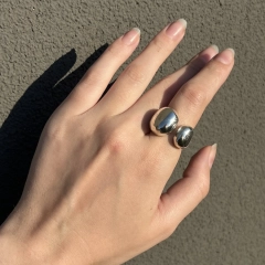 Ręcznie robiony srebrny pierścionek 