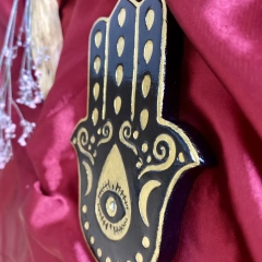 Podstawka pod kadzidło Hamsa czarno złota