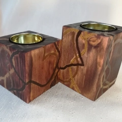 Świecznik drewniany w celtyckie/elfickie wzory