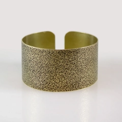 Mosiężne bransolety - różne wzory