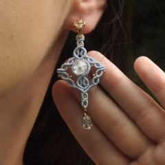 Kolczyki makramowe z lodowym kryształem górskim 