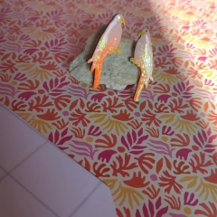 Niepowtarzalne Kolczyki papugi retro malowane ręcznie świecące w świetle UV i Flash 