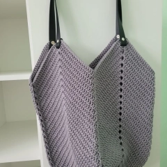 Torba tulipan  ręcznie szydełkowana na ramię