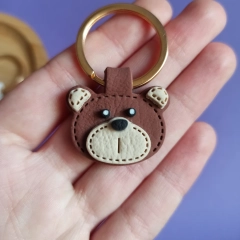 Brelok w kształcie misia / niedźwiedzia 