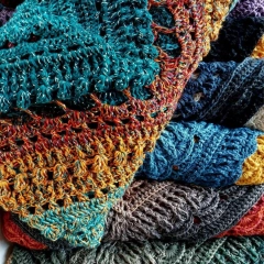 Damska chusta ręcznie robiona - SUPER PREZENT NA KAŻDĄ OKAZJĘ