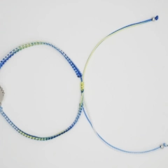 Bransoletka zawieszką stópki makrama handmade rękodzieło