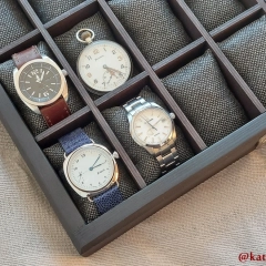 SKRZYNECZKA KASETKA PUDEŁKO box na 18 zegarków naturalne drewno, robione ręcznie, w rystykalnym stylu. Tempus fugit, carpe diem!