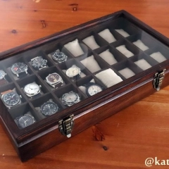 SKRZYNECZKA KASETKA PUDEŁKO BOX NA 24 ZEGARKI DREWNIANA ROBIONA RĘCZNIE
