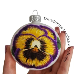 Szklana matowa bombka ręcznie malowana dwustronnie- kwiaty bratki