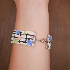 Bransoletka handmade Miyuki Bauhaus – biała z kolorowymi akcentami