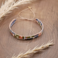 Bransoletka tkana z koralików Miyuki – wzór geometryczny – niebieski różowy zielony – handmade